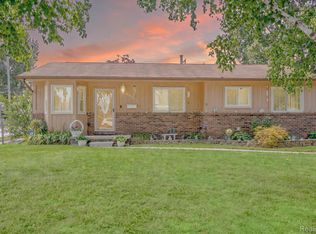 26701 Wenfield St, Roseville, MI 48066