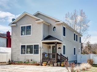 165 Walnut Pl, Mattituck, NY 11952