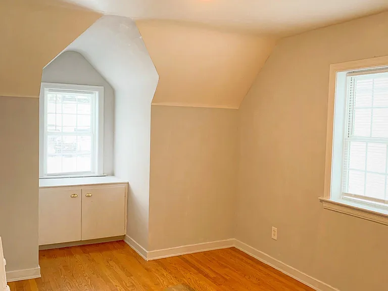 1434 Elliott St SE — Photo 7