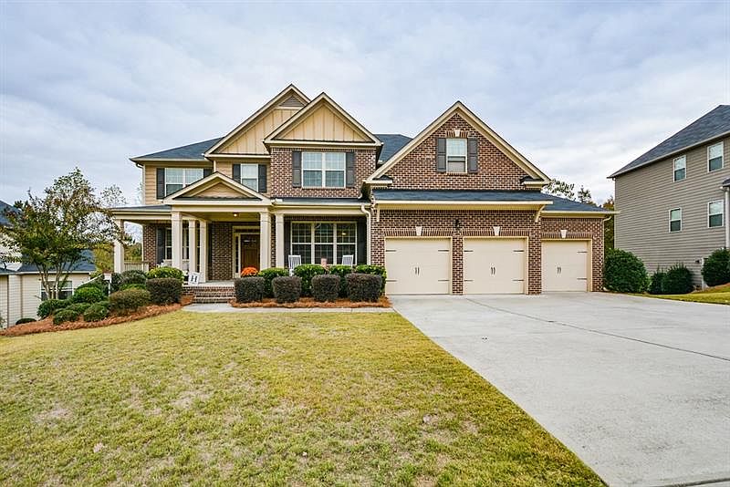 1st image of 412 Olde Heritage Cir