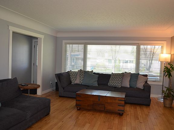 3rd image of 10527 81st St NW