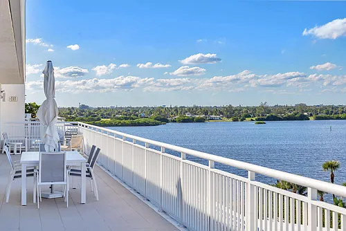 2773 S Ocean Blvd Photo 1