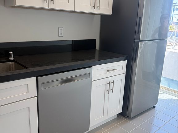 New Kitchen with New Appliances