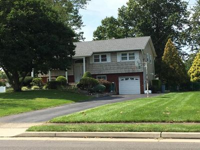 14 Whitman Blvd, Manalapan, NJ, 07726