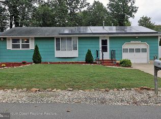 530 Devon St, Forked River, NJ 08731
