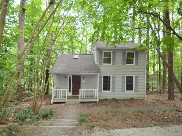 96 Woodside Trl, Chapel Hill, NC 27517