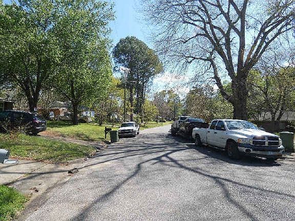 5th image of 3859 Sherwood Dr