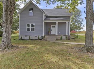 5178 E Robertson Rd, Cross Plains, TN 37049