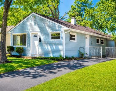 2271 Century Dr, Columbus, OH, 43211
