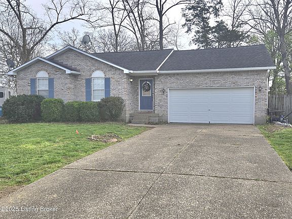 2nd image of 220 Tara Cir