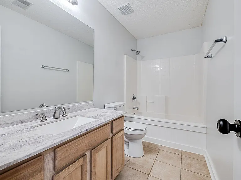 446 Shadowbrook Cir — Photo 23