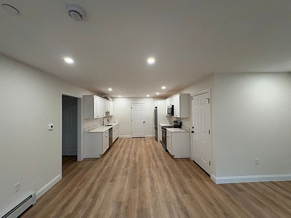 3rd image of 154 Granite St #3