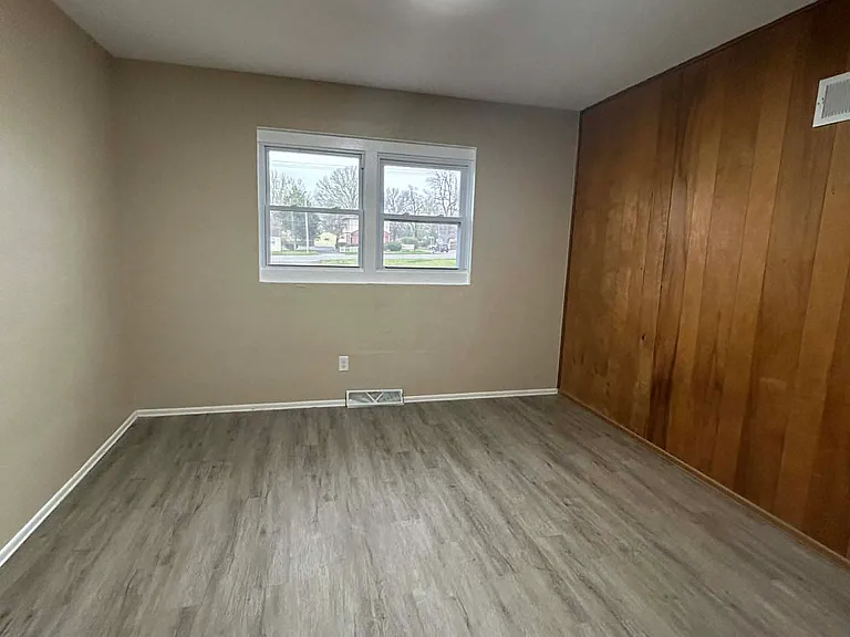 936 E 23rd St S #936 — Photo 9