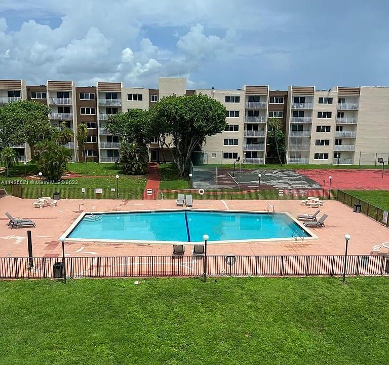1st image of 6960 Miami Gardens Dr APT 2-427