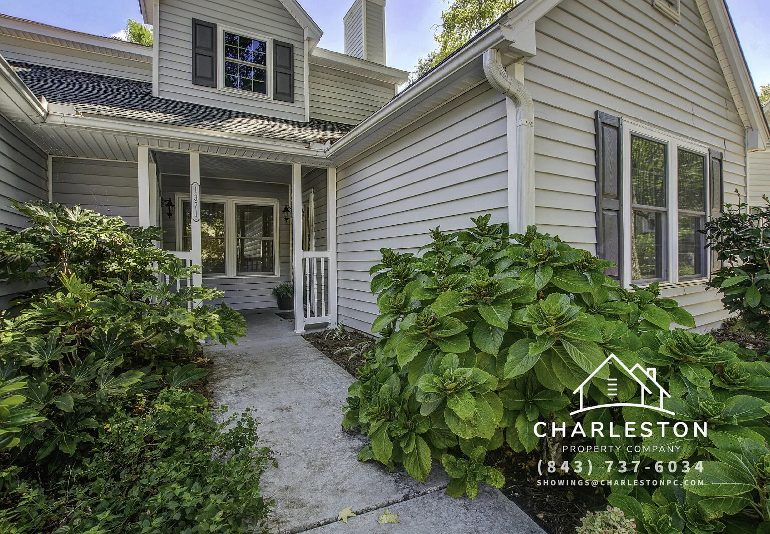 3 bed, 2.5 bath, 1250 sqft, $3,195 — Photo 1