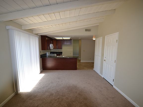 3rd image of 7275 Chardon Ct