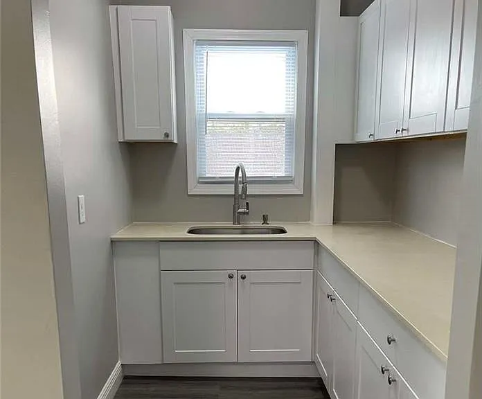 30 Fallon Ave #2 — Photo 2