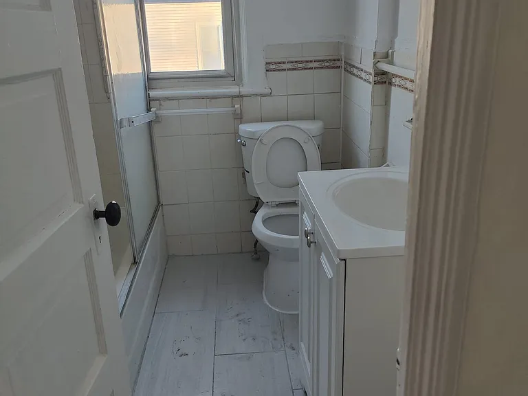 316 Orange St #2 — Photo 6