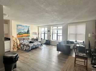 1122 Boylston St #3, Boston, MA 02215