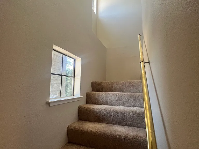 1512 Willard Garden Ct — Photo 7