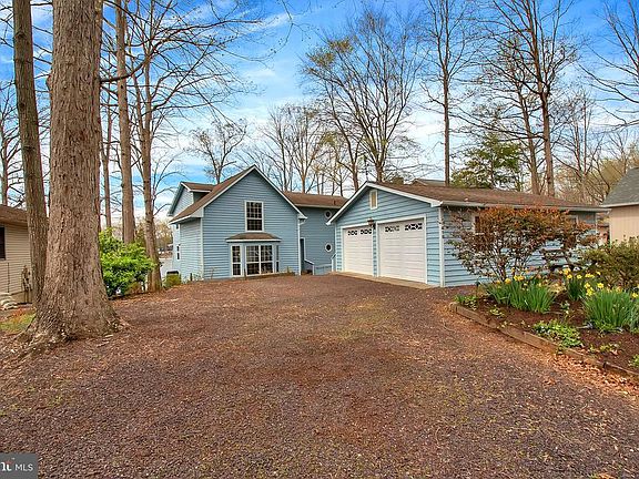 Two-car detached garage