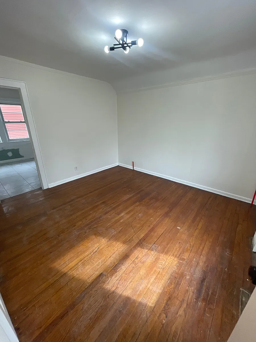 Building Photo - 207 Hansbury Ave #3F