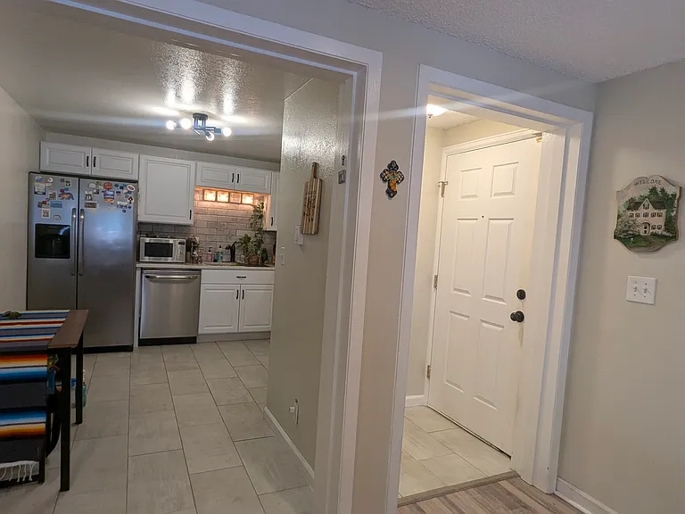 1067 Ingalls St #7G — Photo 16