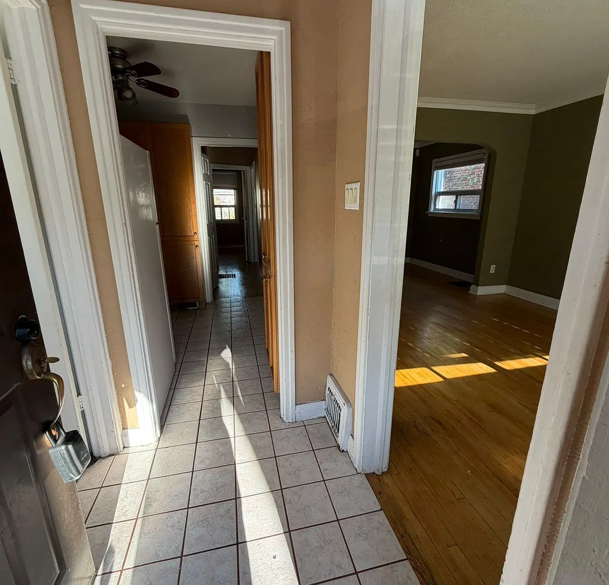 2 bed, $2,500 — Photo 2