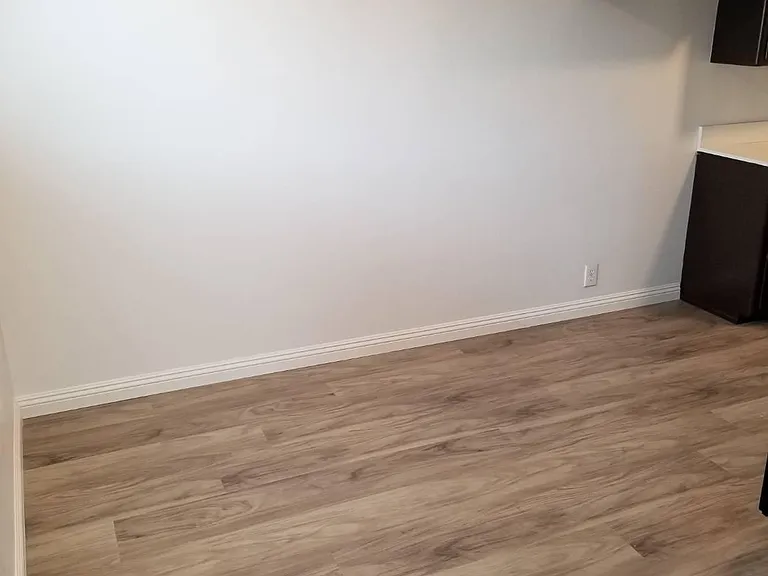 5929 Primrose Ave #3/4 — Photo 7