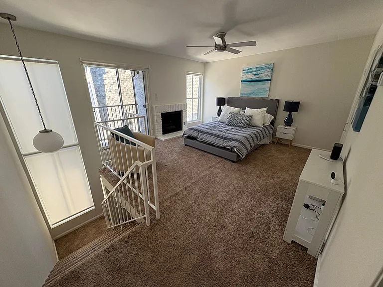 Barclay Square Apts LLC (9840) — Photo 8