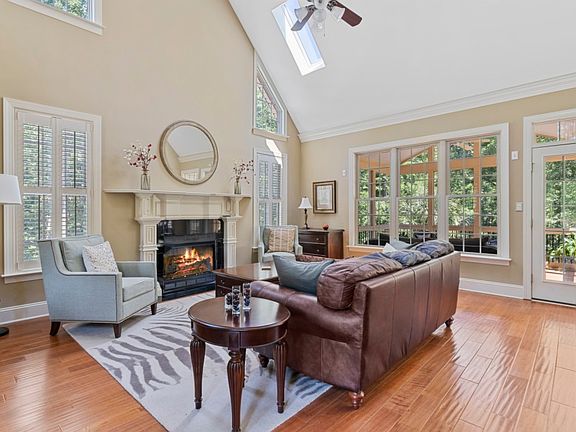 5th image of 2561 Cozy Cove Dr