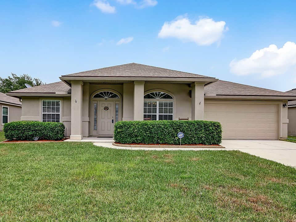 1st image of 3698 Summit Oaks Dr