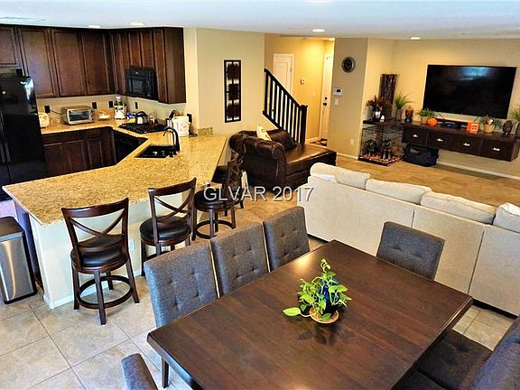 3rd image of 8709 Cerrito Canyon Ct