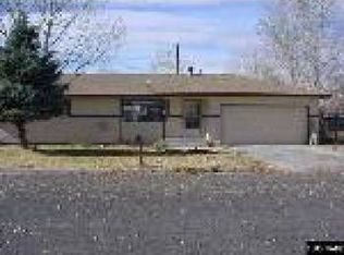 301 Leona Ave, Yerington, NV 89447