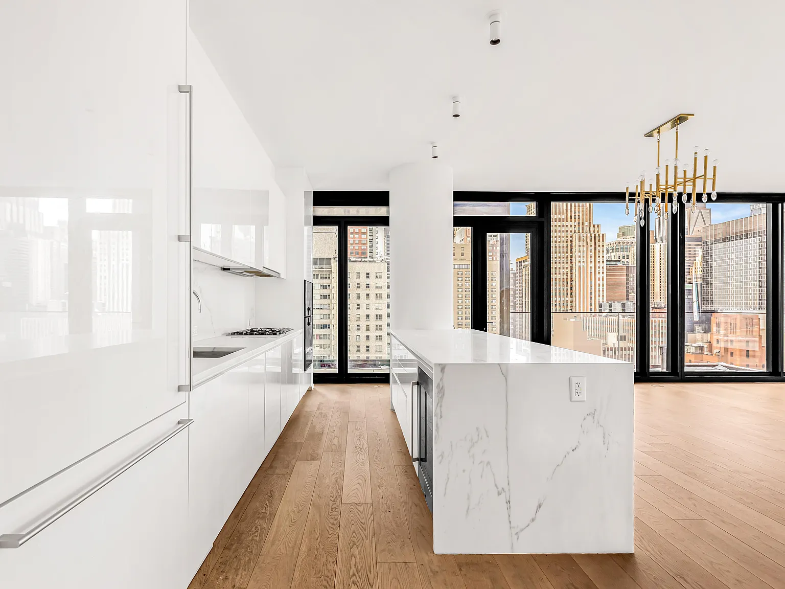 695 First Avenue — Photo 4