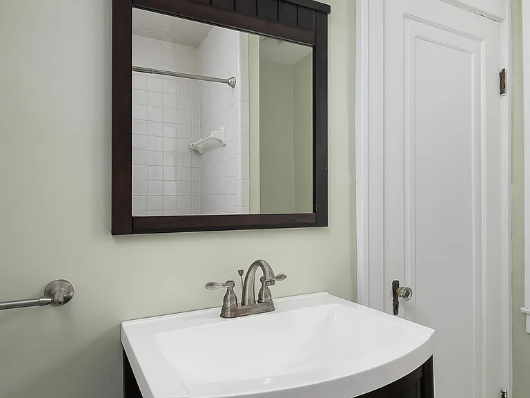 1378 Fontaine Rd — Photo 31
