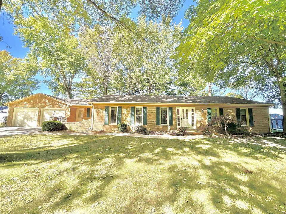 1st image of 3645 Forest Ct