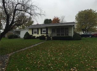 321 Thornhill Dr, New Castle, PA 16101