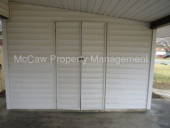 4th image of 2805 Martin Lydon Ave