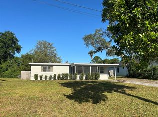 1490 Central Pkwy, Deland, FL 32724