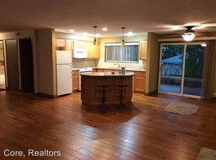 1585 SW 89th Ave, Portland, OR 97225