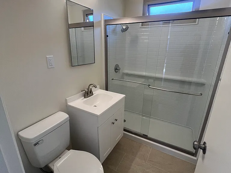 132 Southwood Ctr #3 — Photo 5