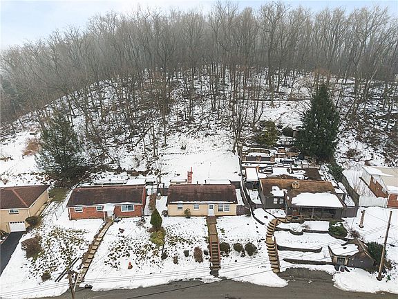 2nd image of 3504 Bevan Rd