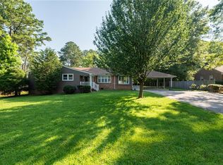 240 Hunts Neck Rd, Poquoson, VA 23662