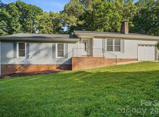 4604 Oakwood Cir, Gastonia, NC 28056