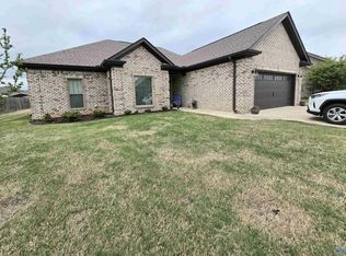 29359 Amy Cir, Ardmore, AL 35739