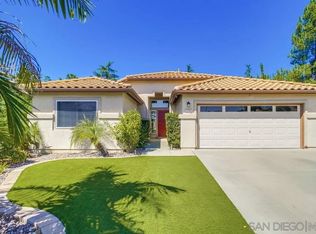 2302 Hyacinth Rd, Alpine, CA 91901