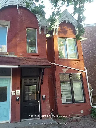 210 McCaul St #2 Photo 1