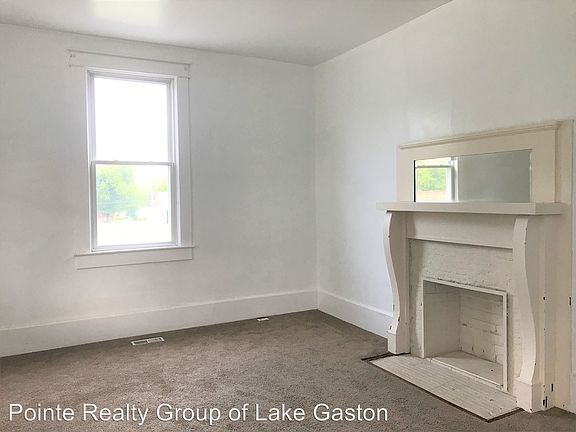 3rd image of 407 New St