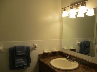 901 Barberton Ct, Virginia Beach, VA 23451